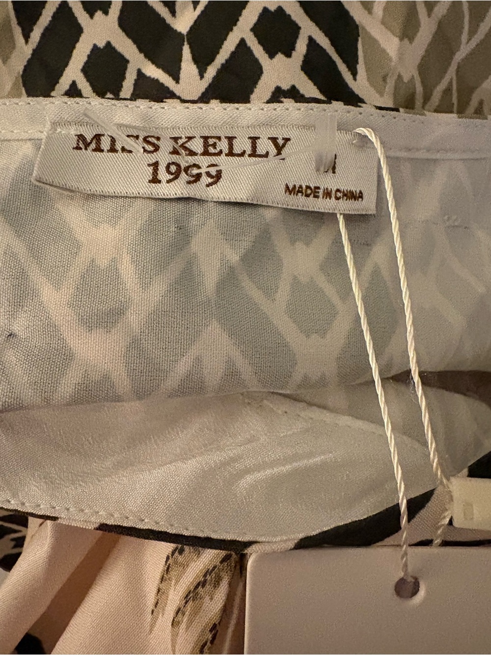 MISS KELLT 1999 Palm-Print V-Neck Maxi Dress in Cream and Green size medium - Picture 7 of 8